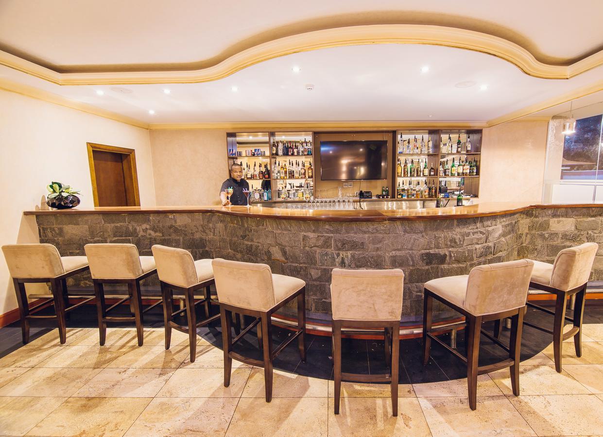 Alba Hotel Meru Kültér fotó